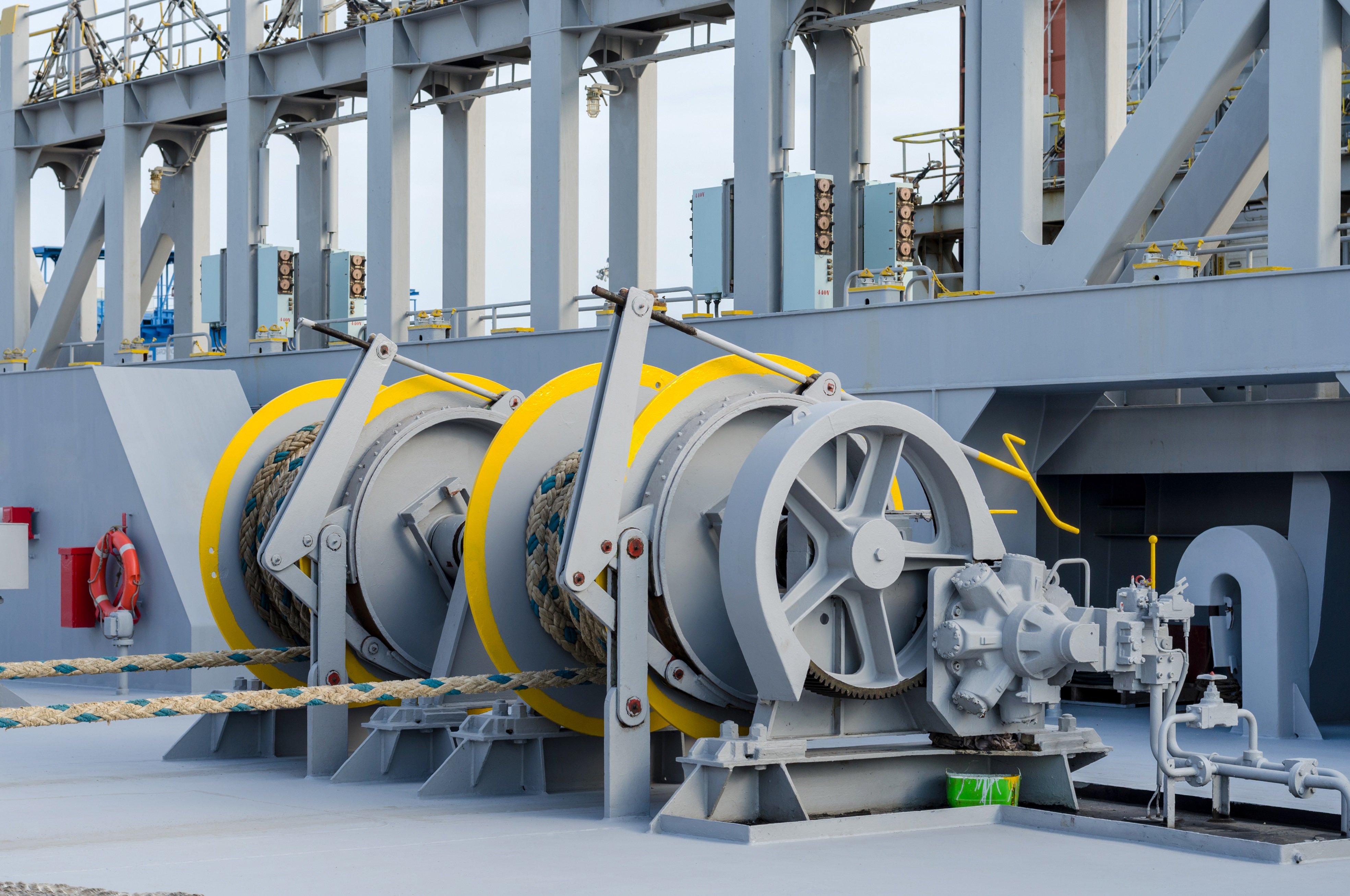 Winch Cum Windlass