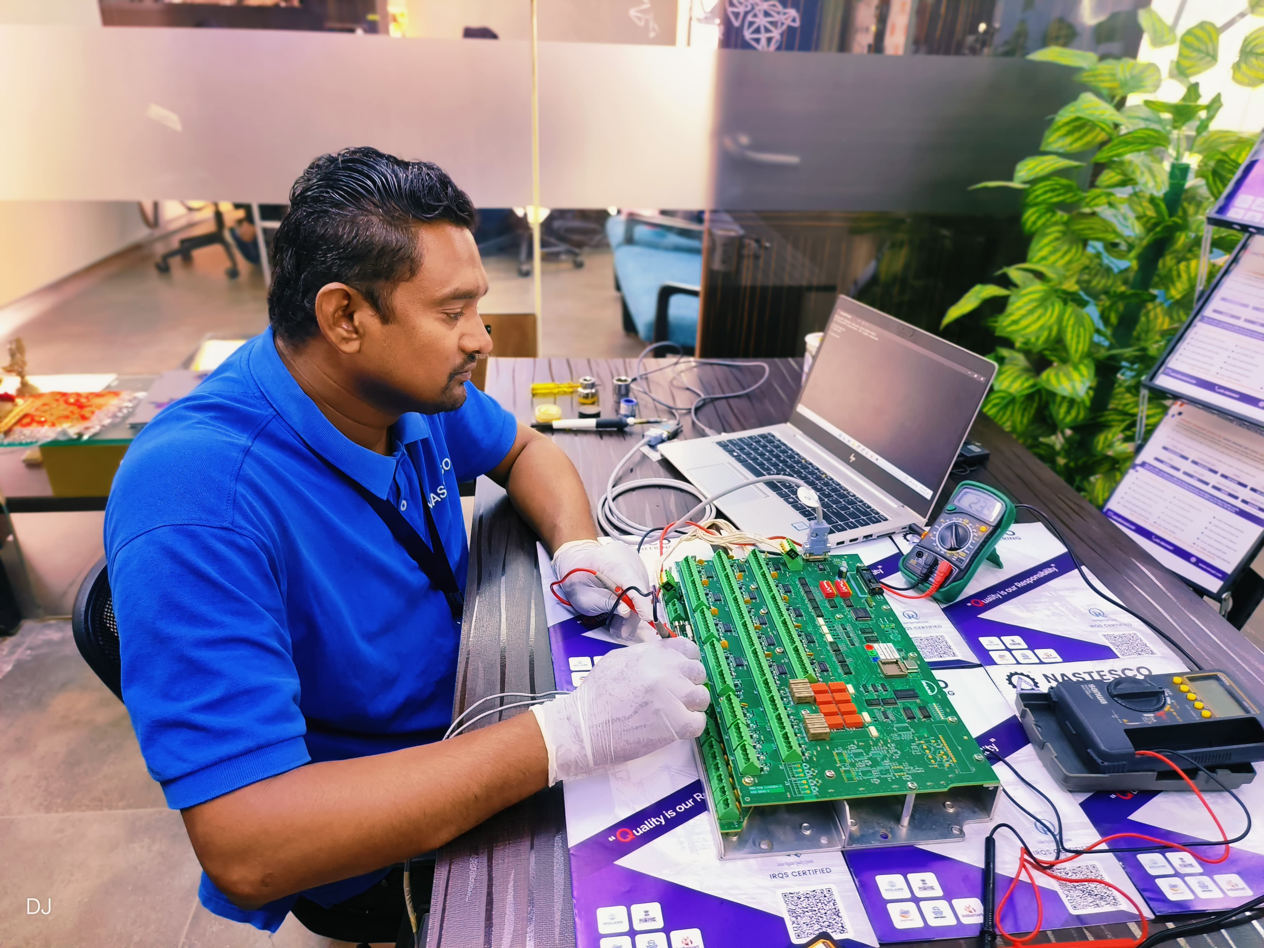   Electronic card repair service